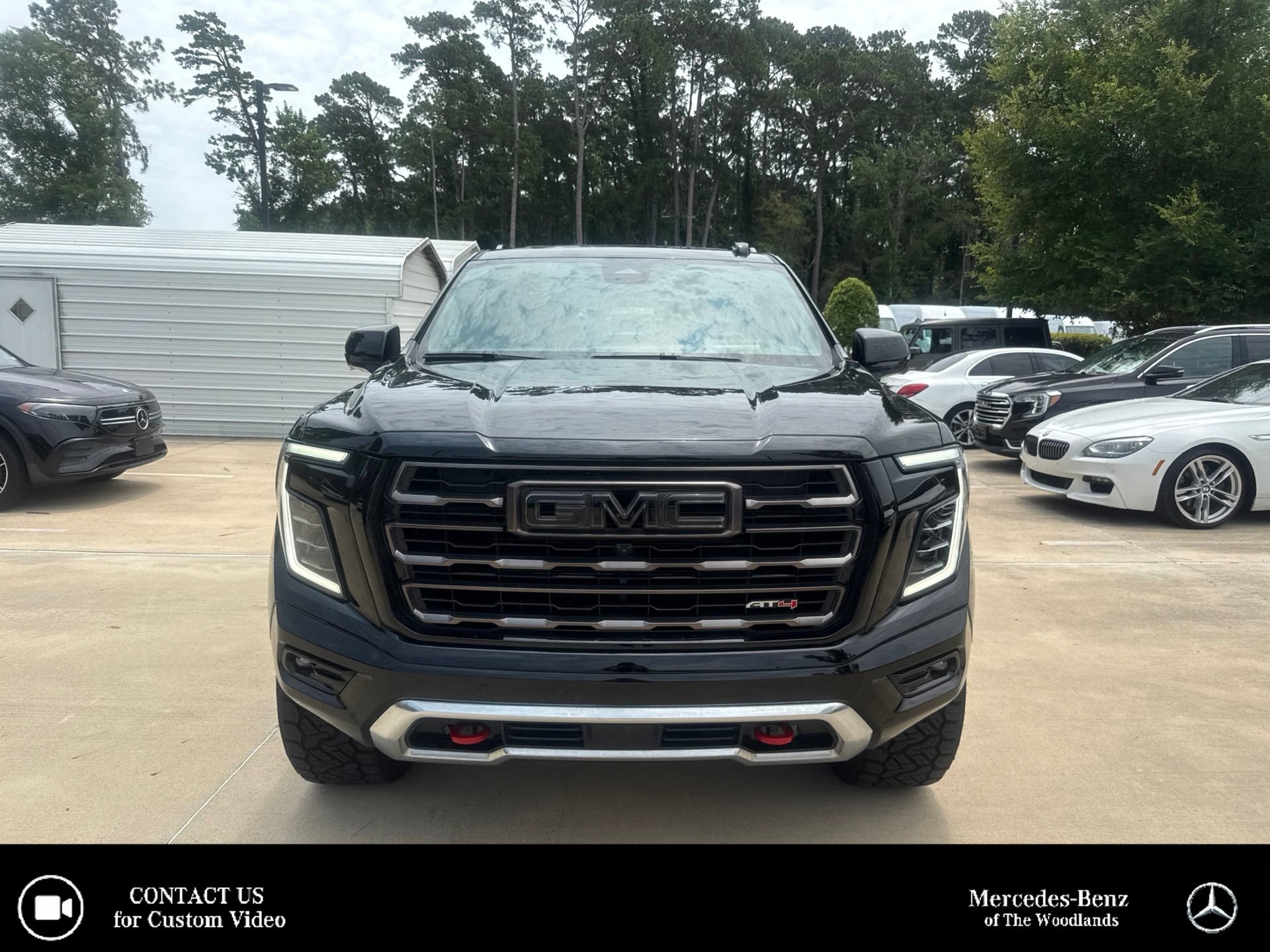 Used 2026 GMC Yukon AT4 Ultimate AWD/4WD image 1