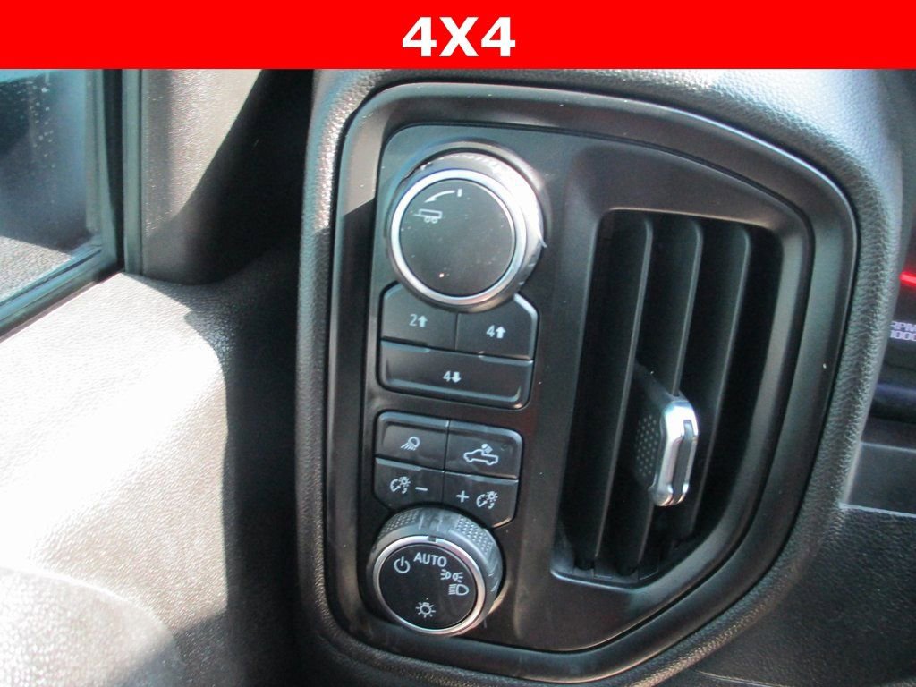 Used 2024 Chevrolet Silverado 2500 Custom w/ Custom Value Package image 22