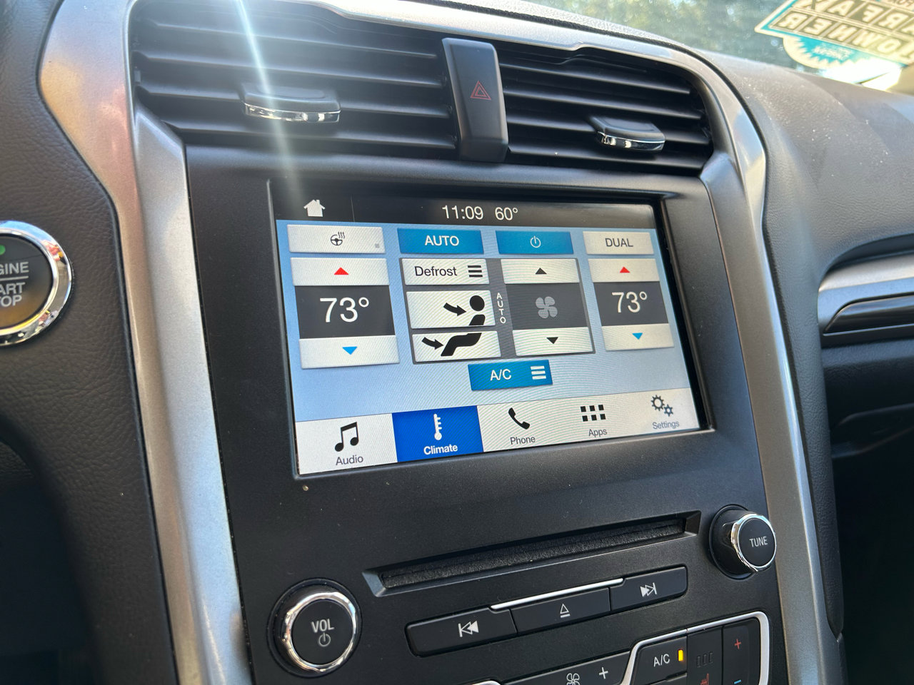 Used 2018 Ford Fusion SE w/ Equipment Group 602A image 20