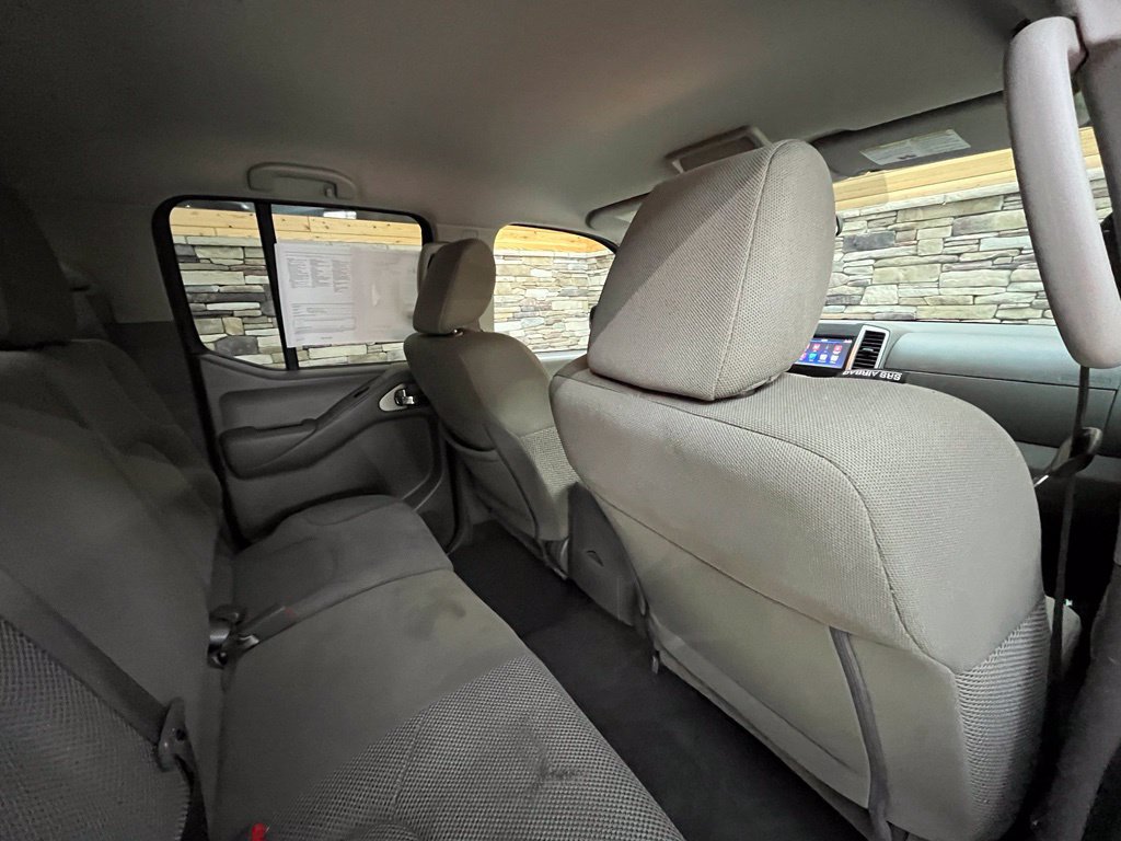 Used 2019 Nissan Frontier SV RWD image 36