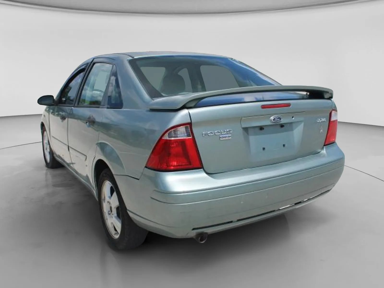 Used 2005 Ford Focus S FWD image 6