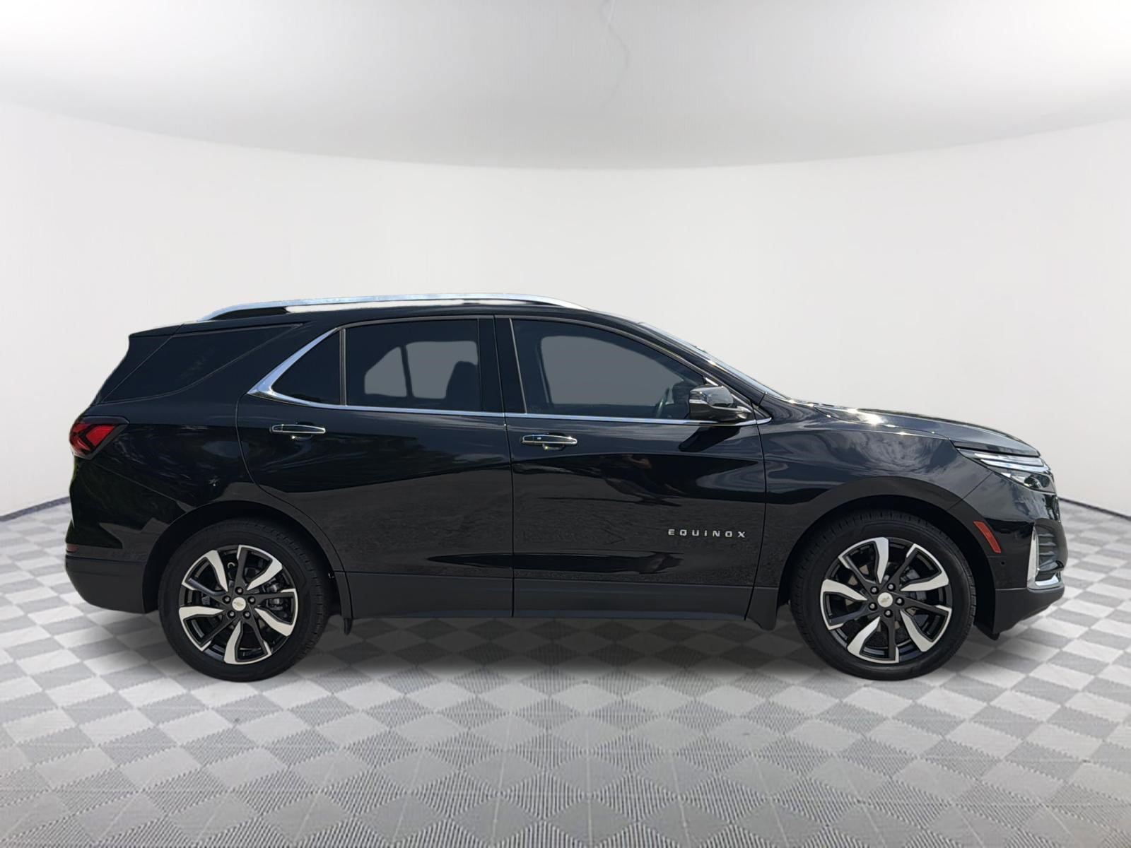 Used 2023 Chevrolet Equinox Premier FWD image 5