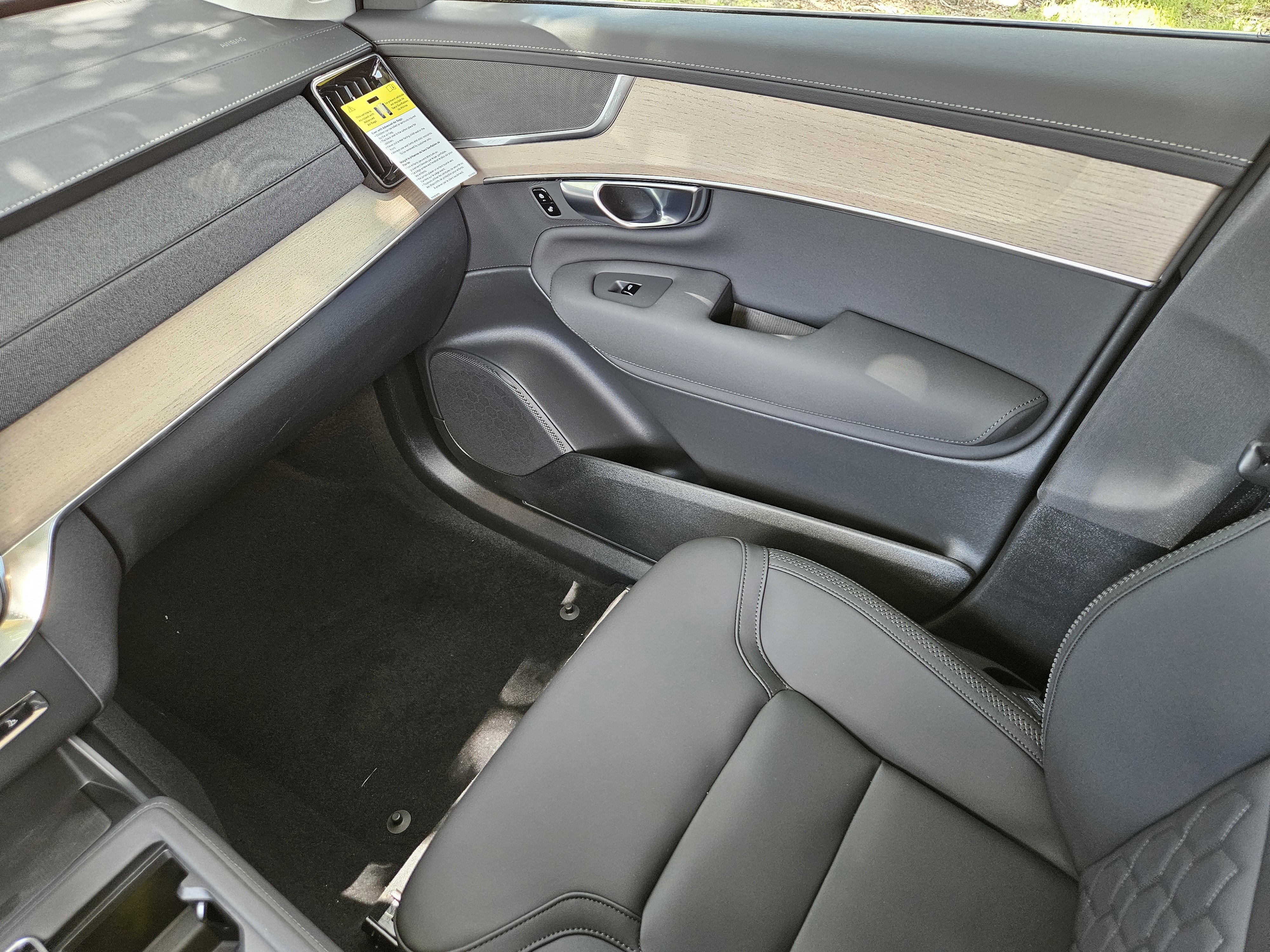New 2026 Volvo XC90 B5 Plus image 19