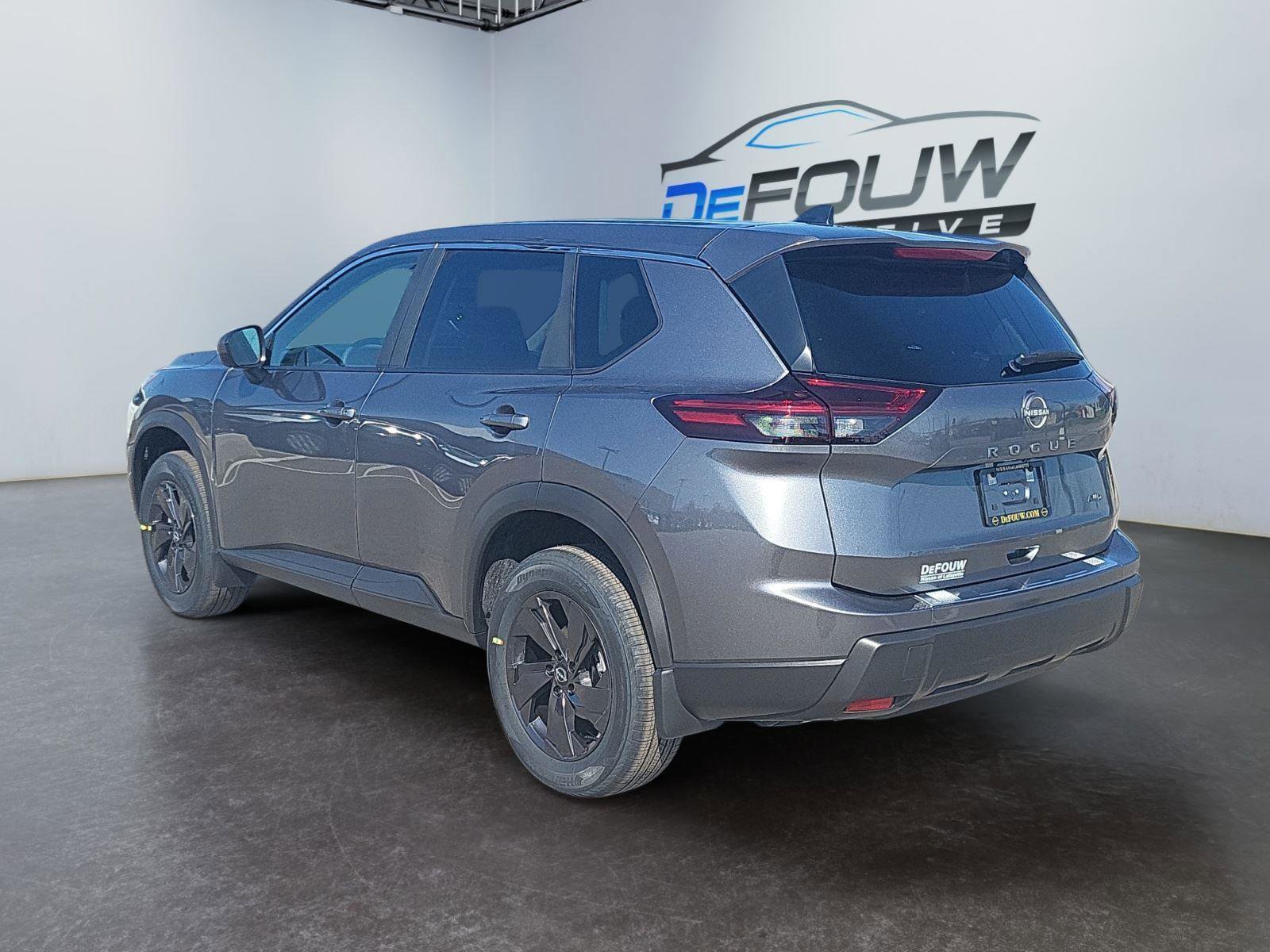 New 2026 Nissan Rogue SV w/ Cold Weather Package image 5