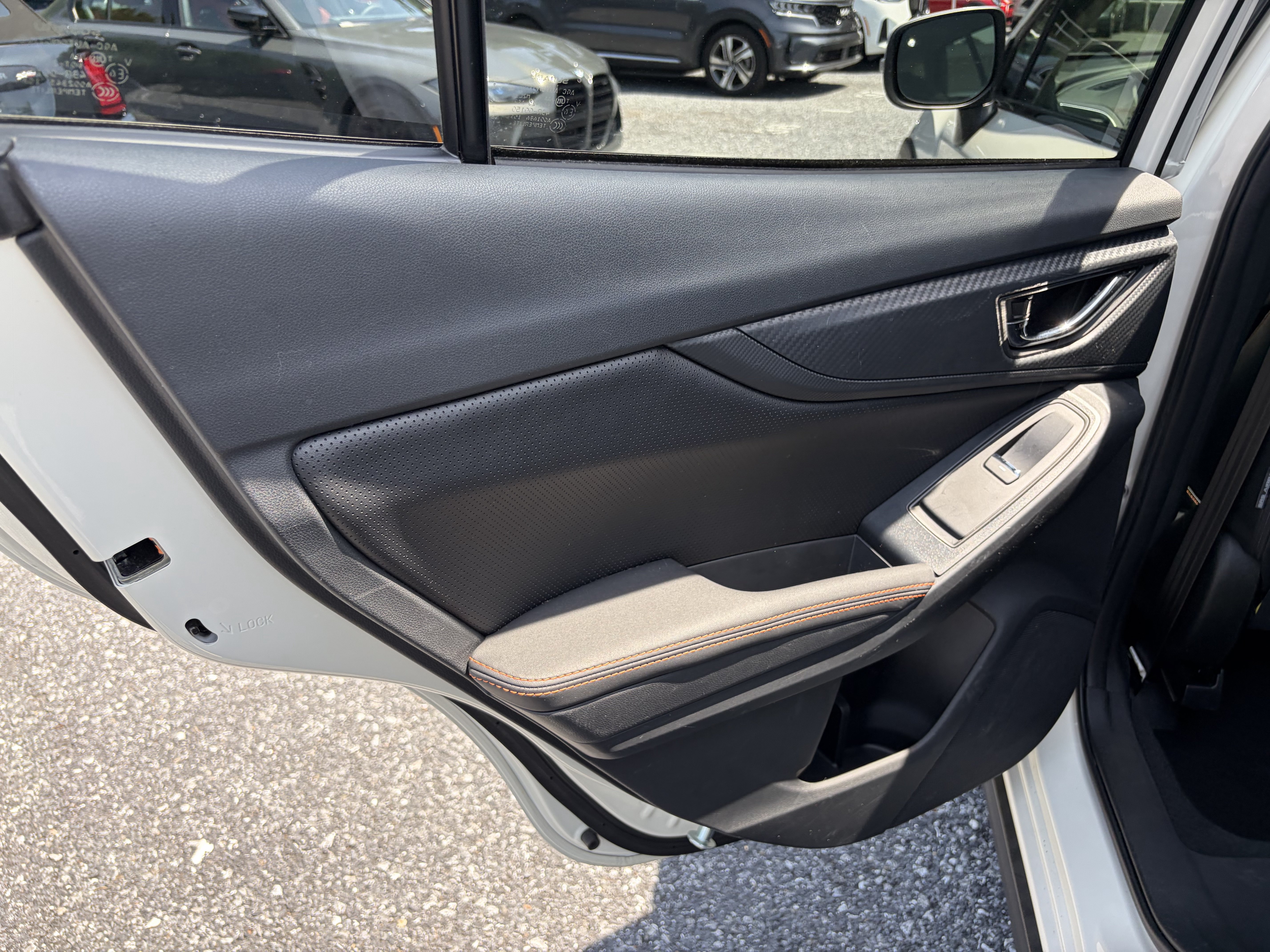 Used 2022 Subaru Crosstrek 2.5i Limited w/ Moonroof Package 2 AWD/4WD image 15
