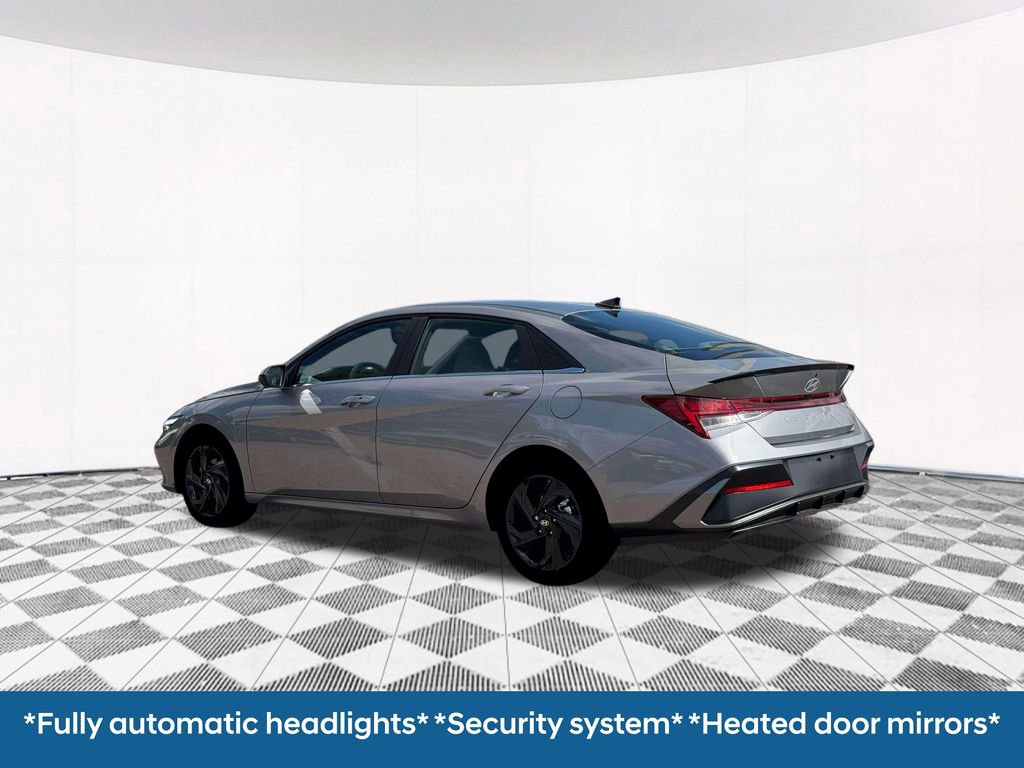 New 2026 Hyundai Elantra SEL Sport Premium FWD image 7