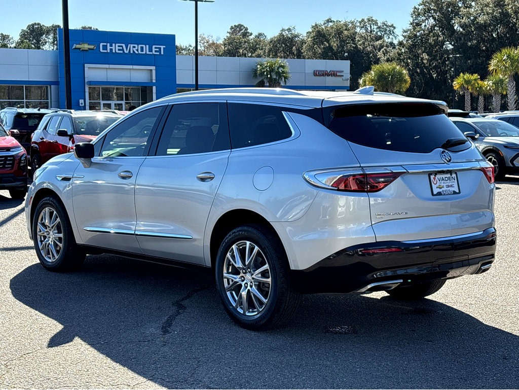 Used 2022 Buick Enclave Premium image 36