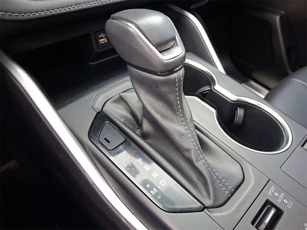 Used 2023 Toyota Highlander XSE image 17