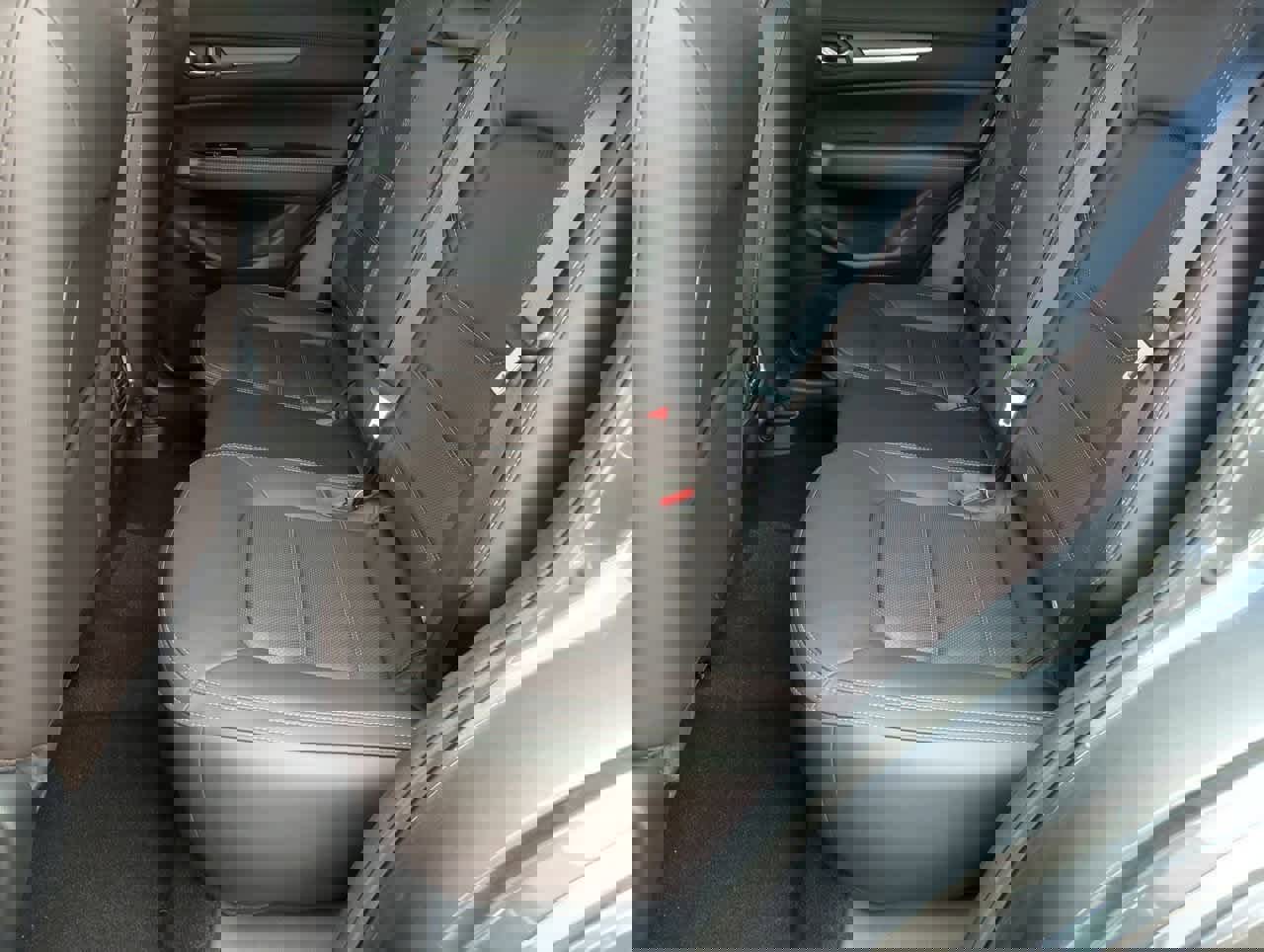 New 2025 MAZDA CX-5 Signature image 18