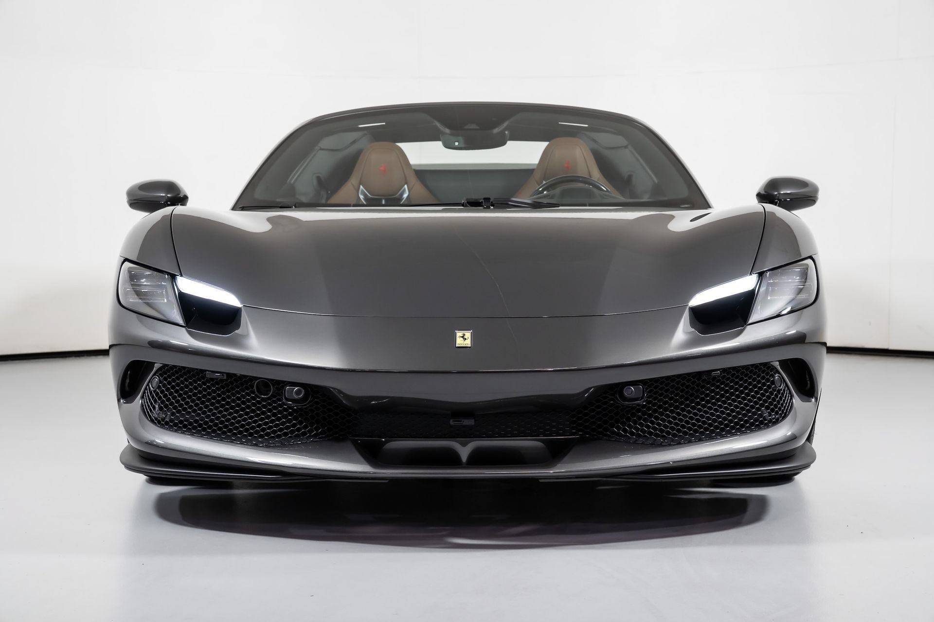 Used 2023 Ferrari 296 GTS RWD image 23