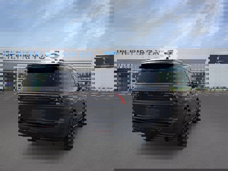 New 2026 Lincoln Navigator L Reserve w/ Jet Appearance Package image 8