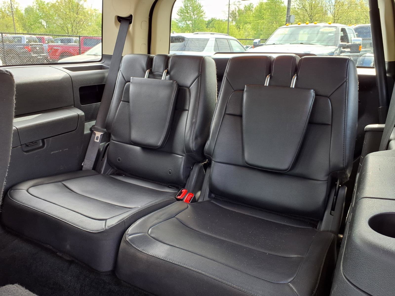 Used 2015 Ford Flex SEL w/ Equipment Group 202A AWD/4WD image 7
