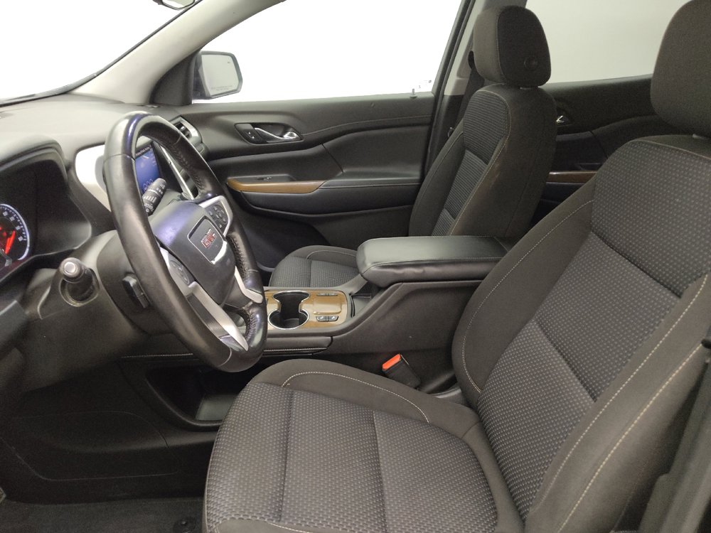 Used 2020 GMC Acadia SLE w/ Driver Convenience Package FWD image 17