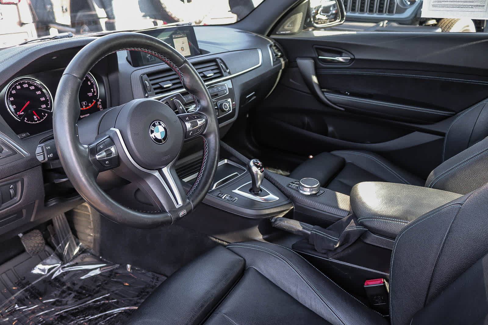 Used 2018 BMW M2 RWD image 17
