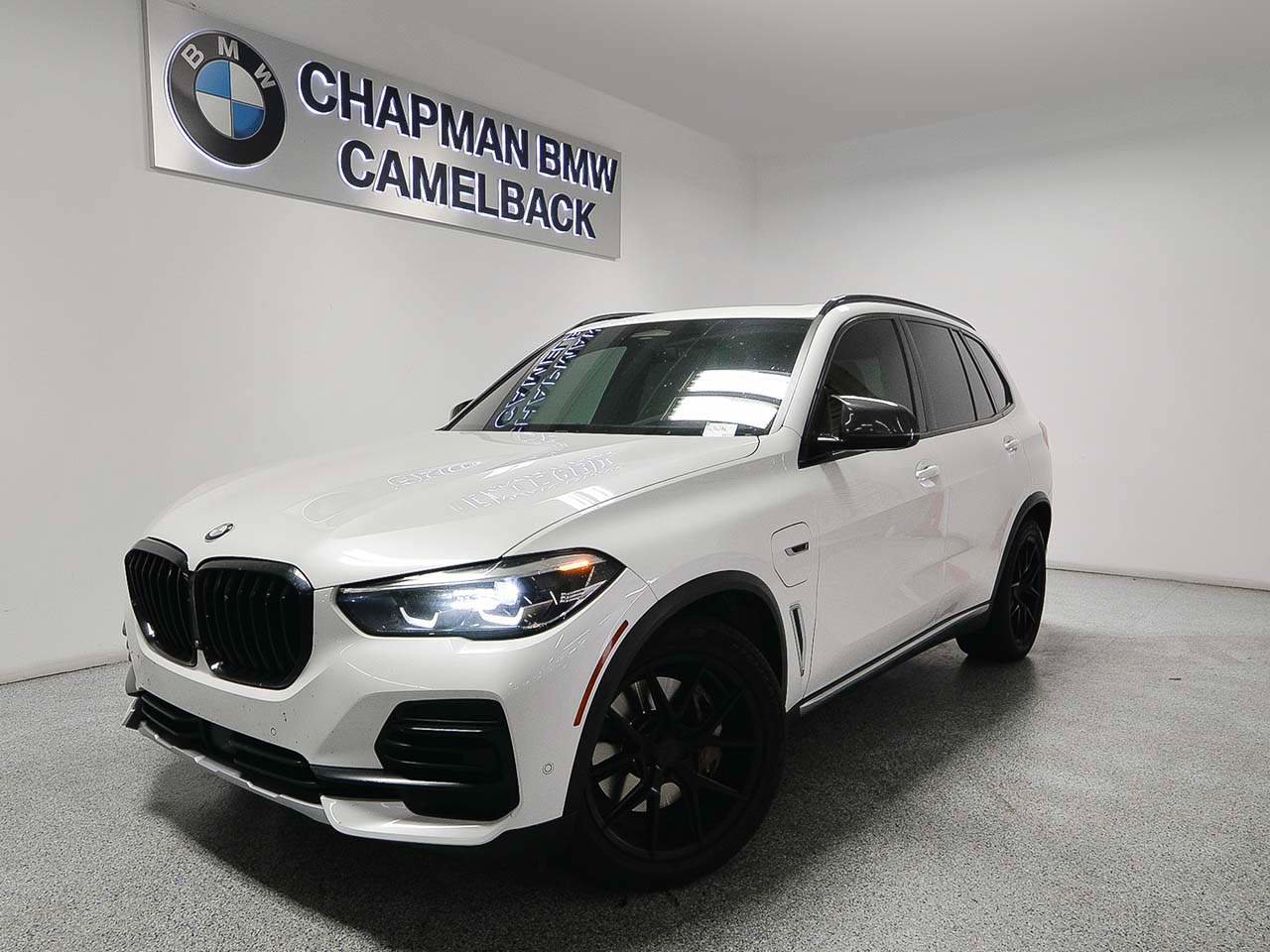 Used 2022 BMW X5 xDrive45e AWD/4WD image 1
