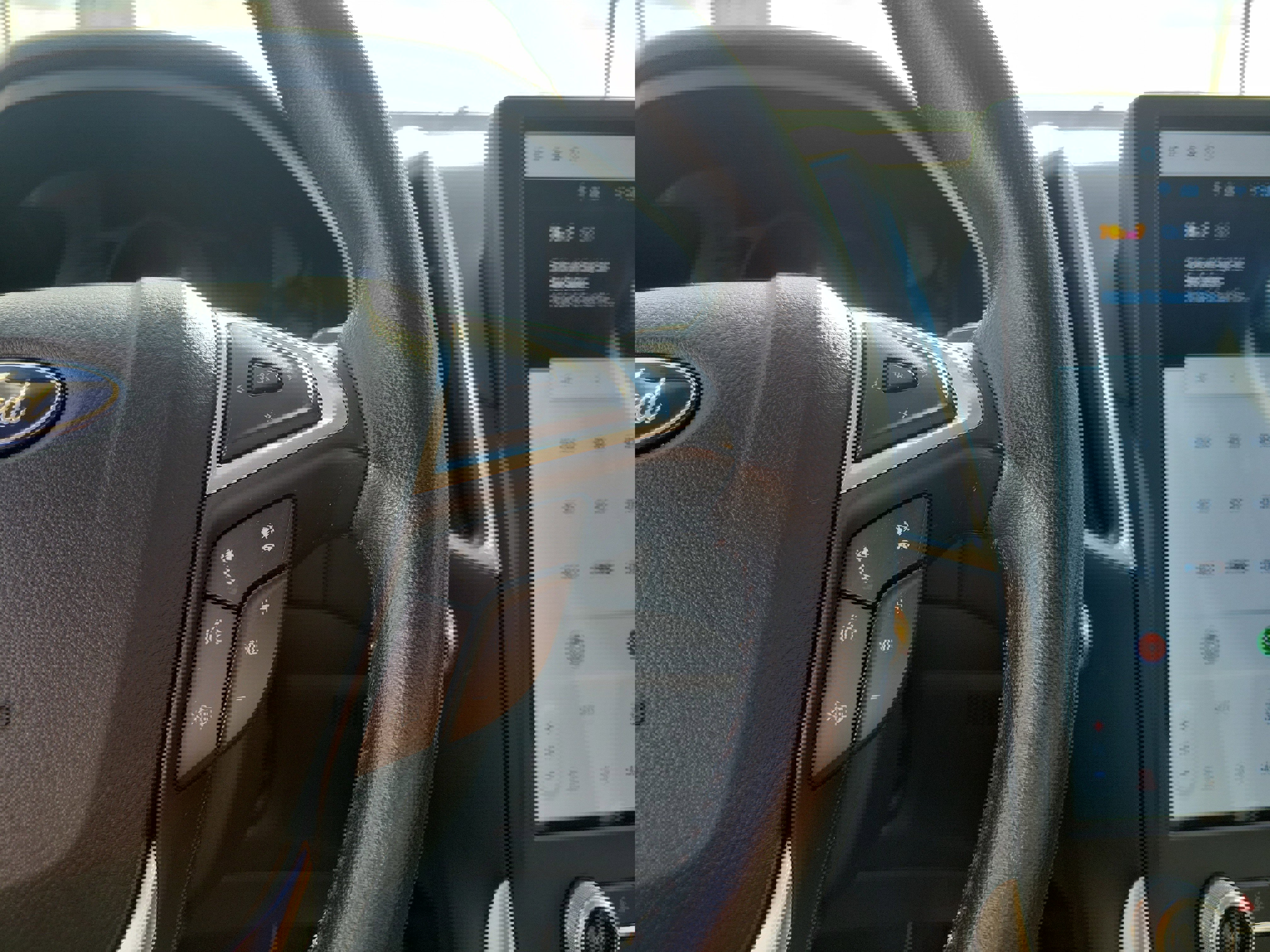 Used 2023 Ford Edge Titanium AWD/4WD image 23