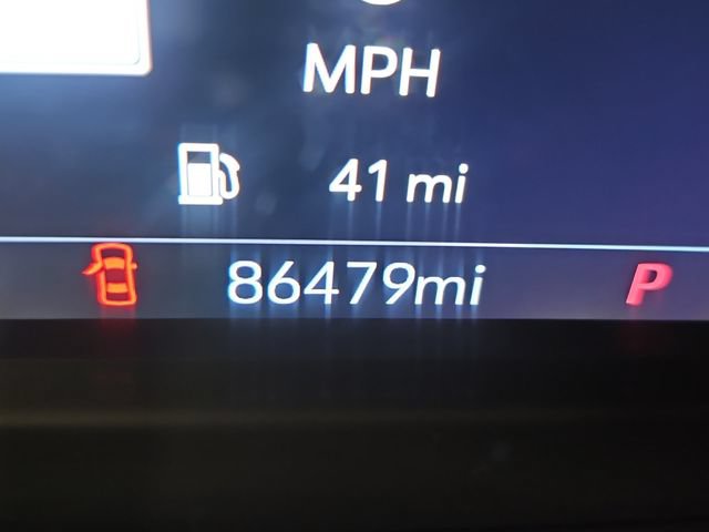 Used 2020 Chevrolet Silverado 1500 High Country w/ Technology Package AWD/4WD image 32