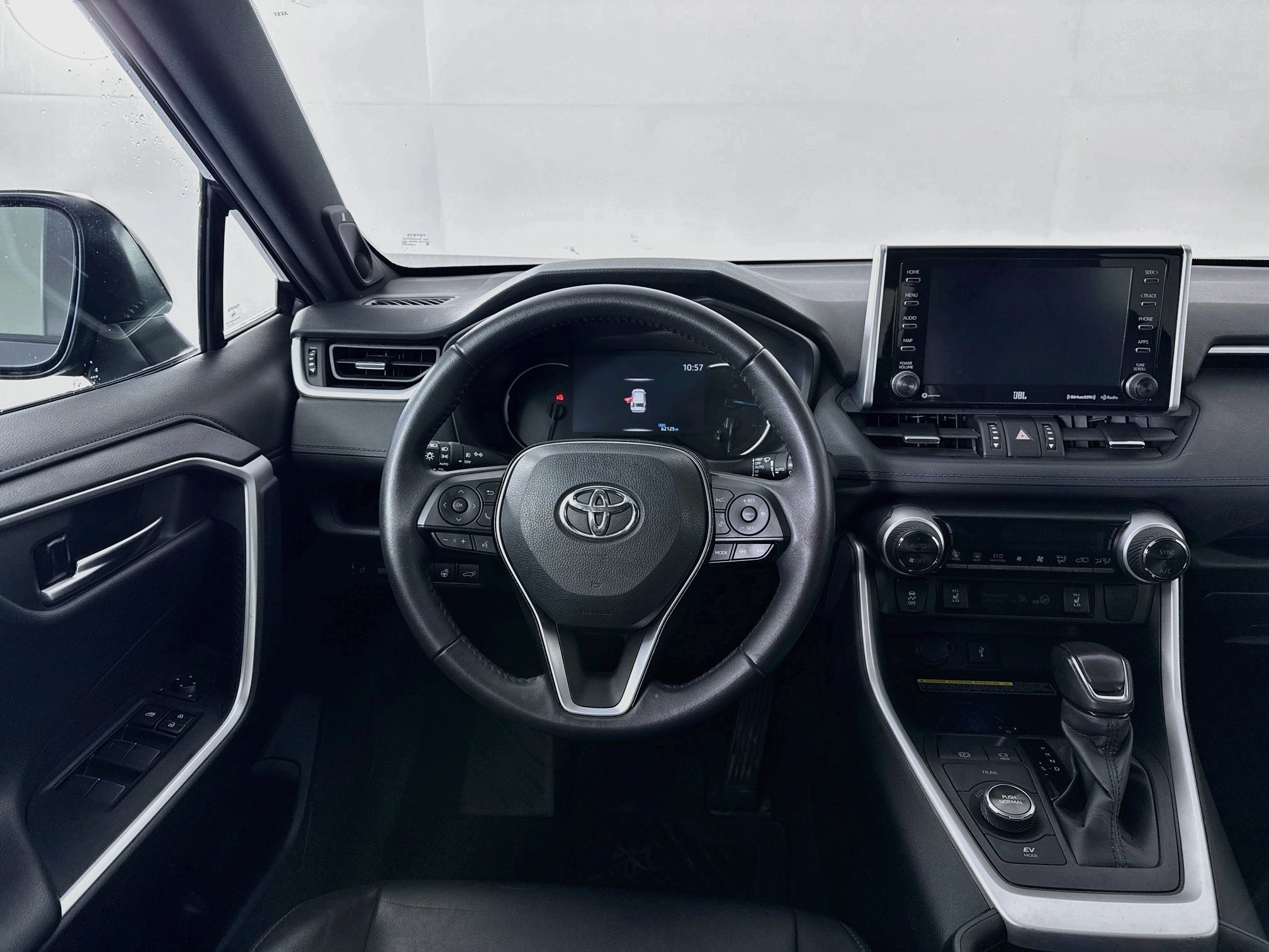 Certified 2021 Toyota RAV4 XSE AWD/4WD image 23