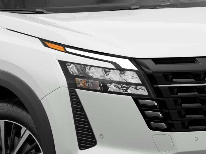 New 2026 Nissan Pathfinder Platinum w/ Accent Package FWD image 11