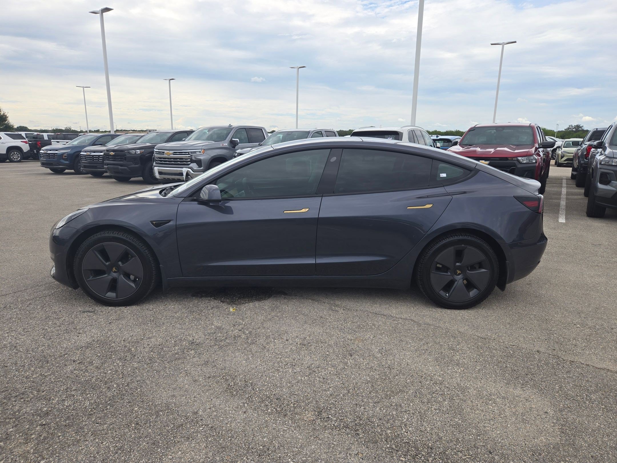 Used 2022 Tesla Model 3 Long Range AWD/4WD image 6