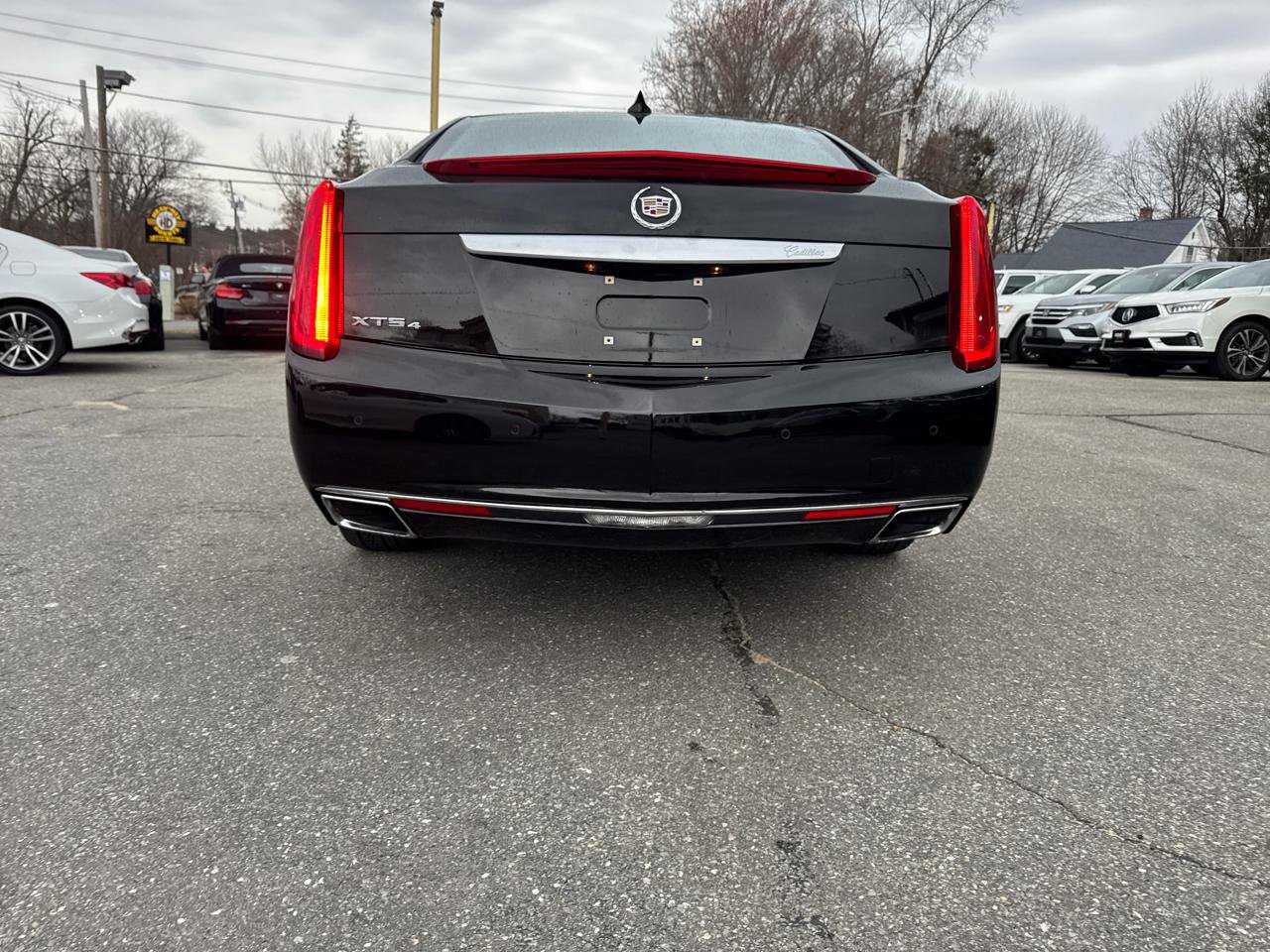 Used 2015 Cadillac XTS Luxury w/ Driver Awareness Package image 10