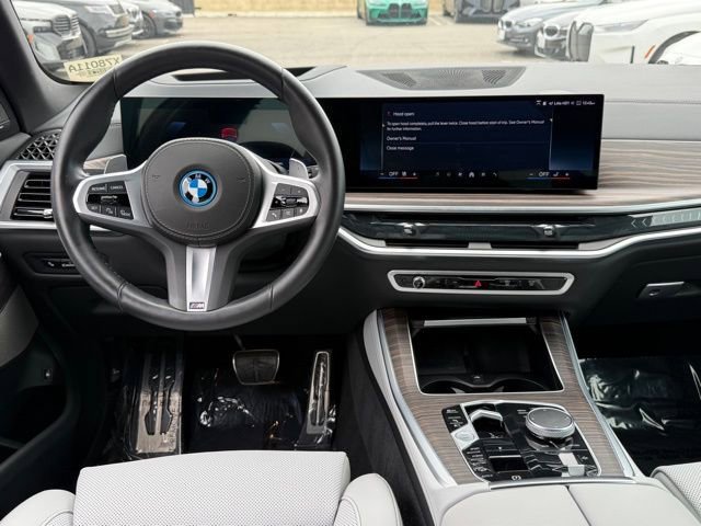 Certified 2024 BMW X5 xDrive50e w/ M Sport Package AWD/4WD image 31