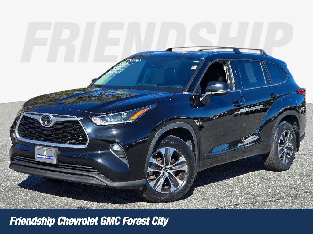 Used 2021 Toyota Highlander XLE
