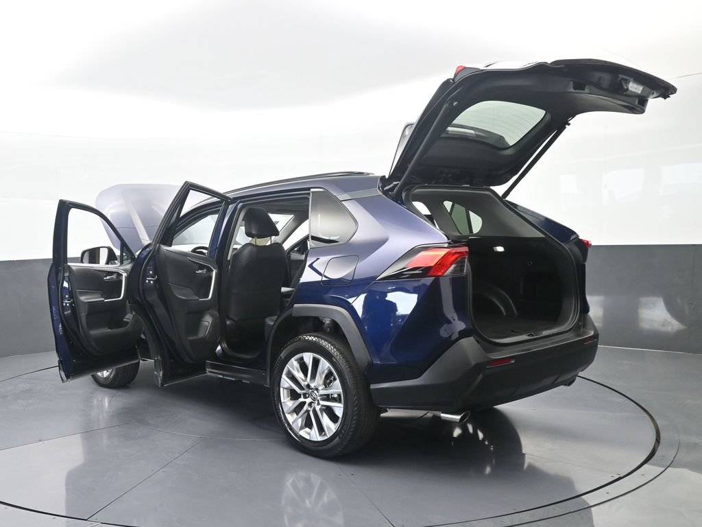Used 2025 Toyota RAV4 XLE Premium FWD image 77