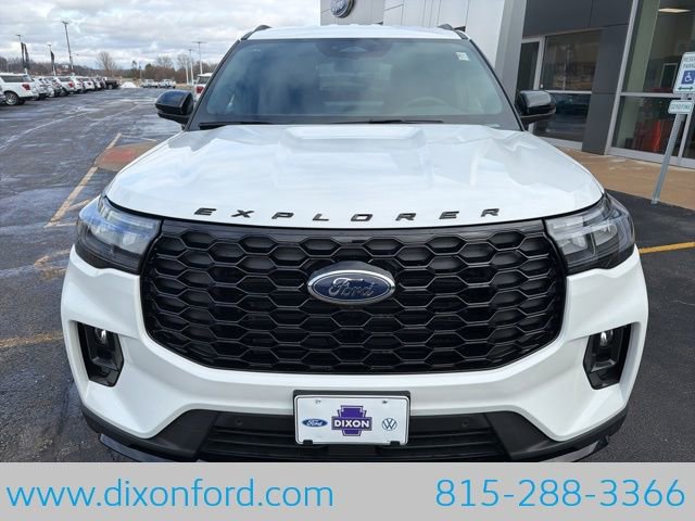 New 2026 Ford Explorer ST-Line image 2