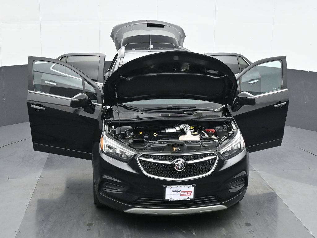 Used 2022 Buick Encore Preferred w/ Safety Package AWD/4WD image 34