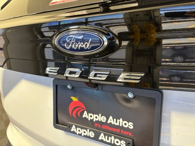 Used 2024 Ford Edge SE AWD/4WD image 9