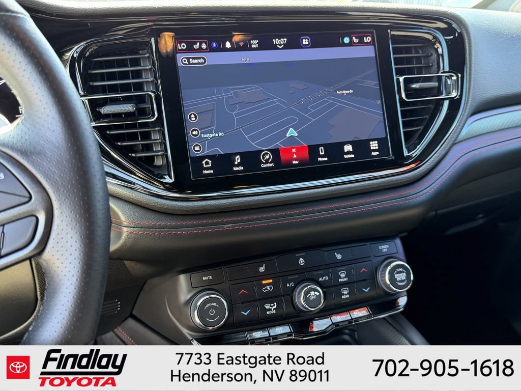 Used 2025 Dodge Durango R/T w/ Blacktop Package AWD/4WD image 27