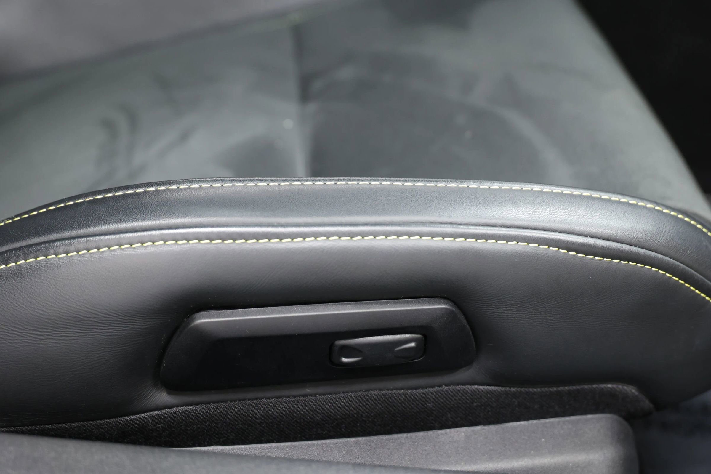 Used 2016 Mercedes-Benz AMG GT S image 66