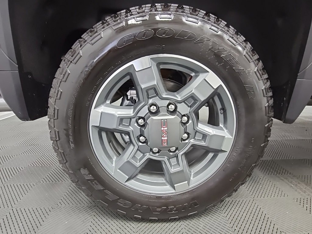 New 2025 GMC Sierra 2500 SLT image 51