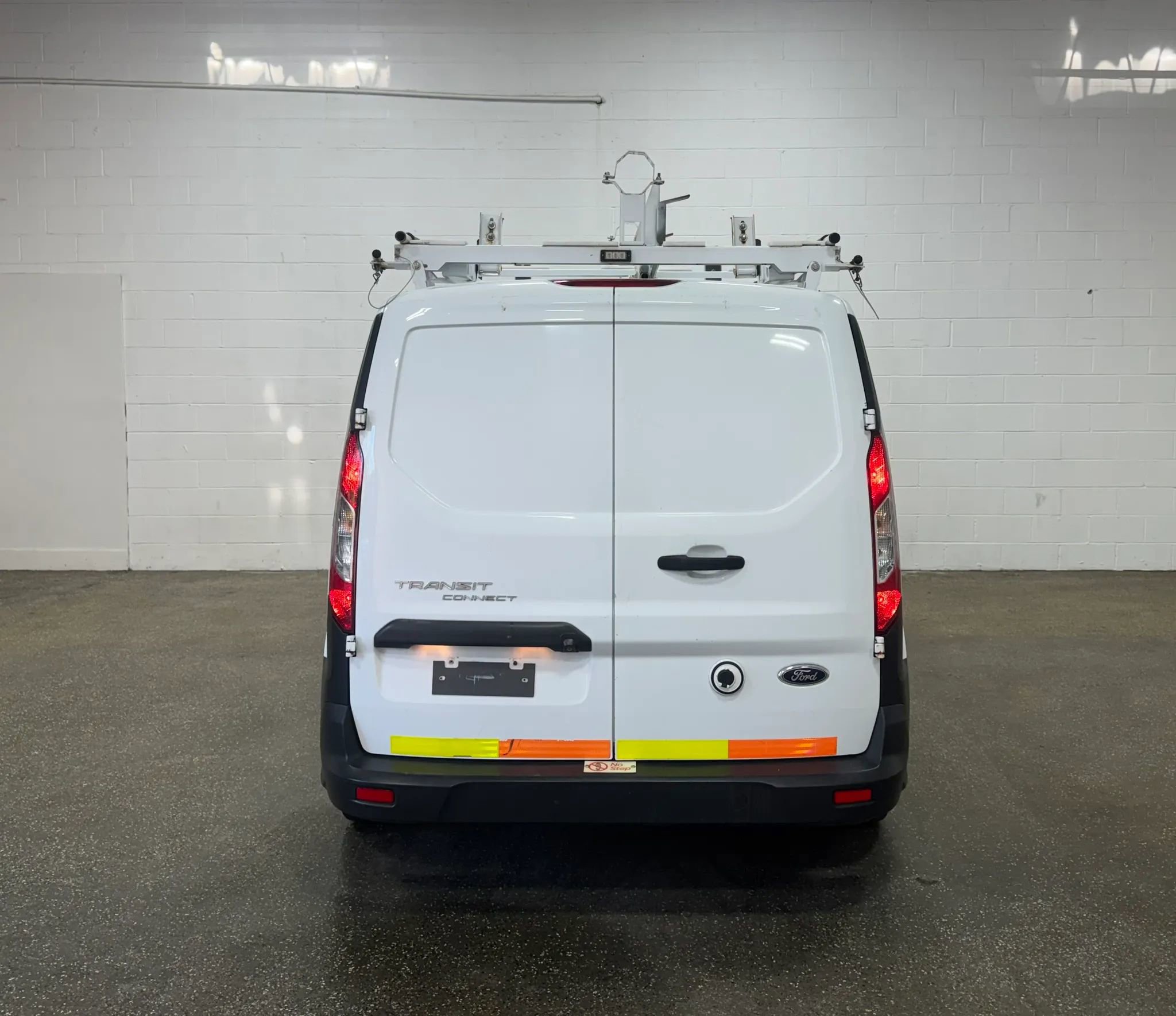 Used 2016 Ford Transit Connect XL FWD image 4