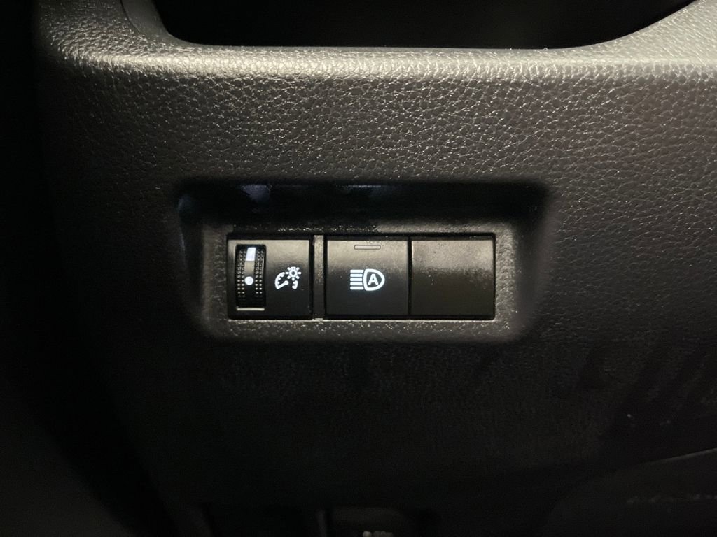 Certified 2023 Toyota RAV4 XLE image 28