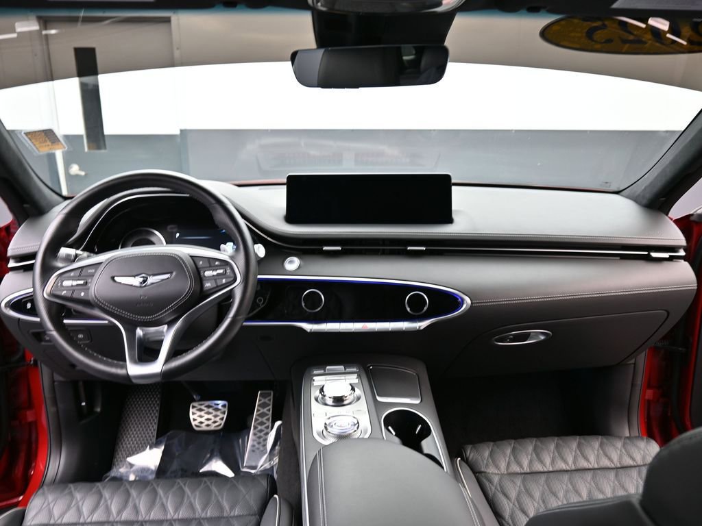 Used 2025 Genesis GV70 3.5T Sport w/ Sport Advanced Package image 9