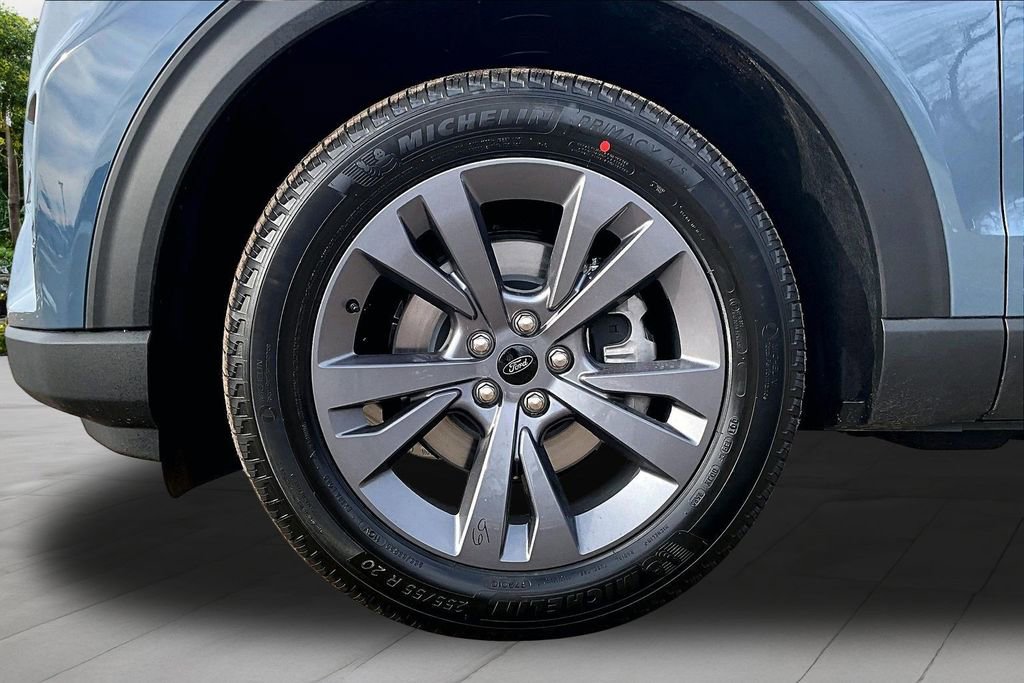 New 2026 Ford Explorer Active w/ Active Comfort Package image 10