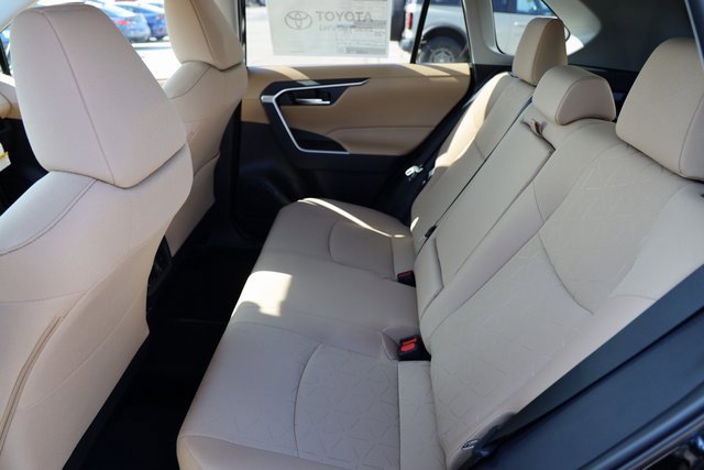 New 2025 Toyota RAV4 XLE image 13