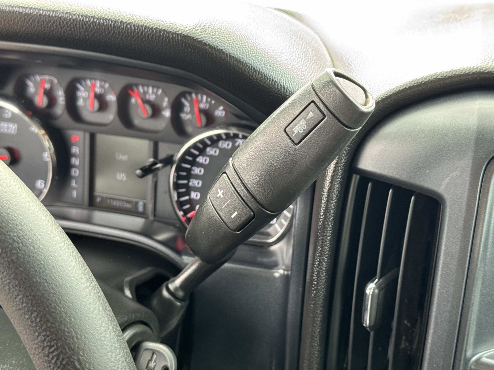 Used 2018 Chevrolet Silverado 2500 W/T w/ WT Convenience Package image 16