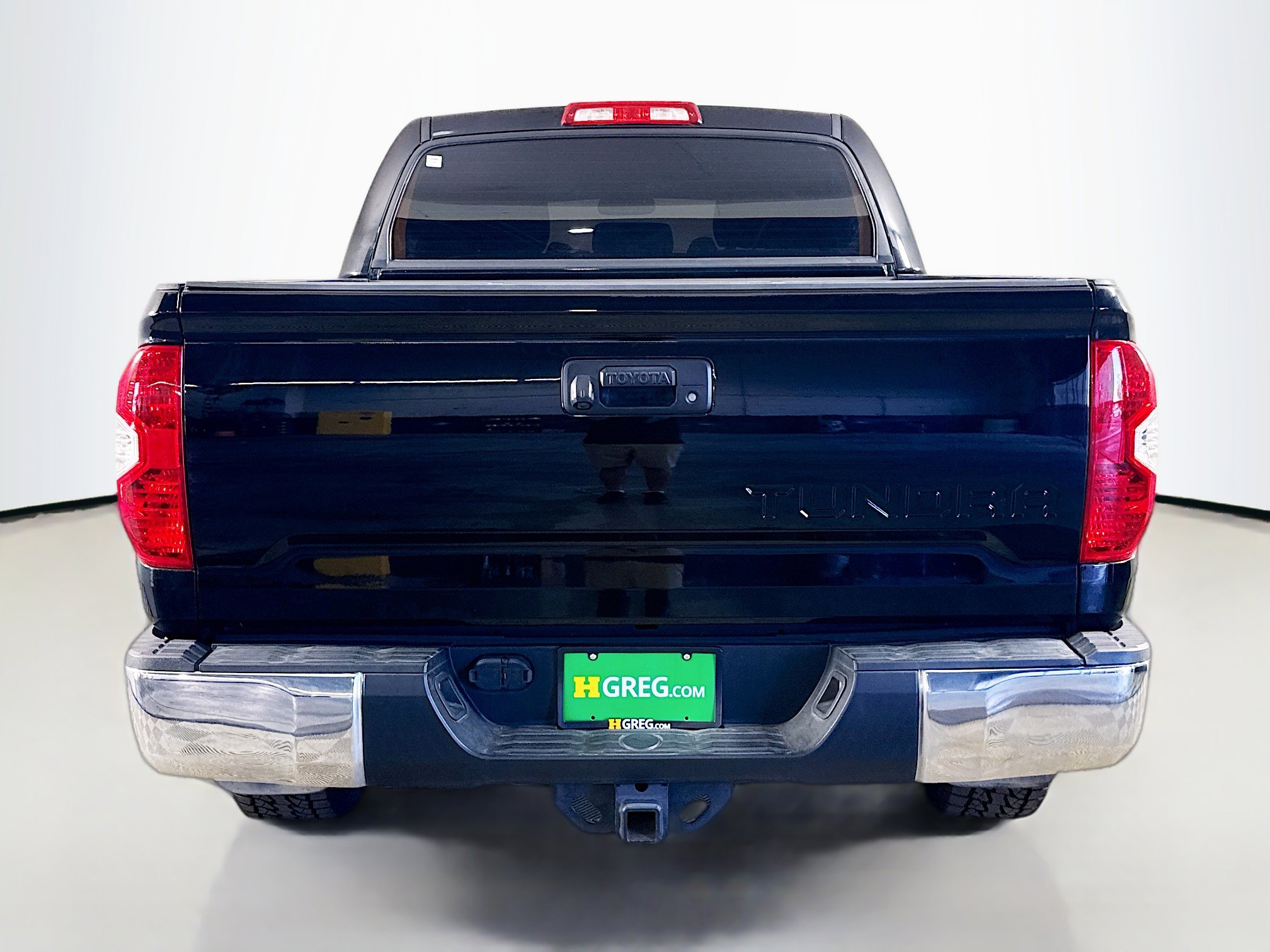 Used 2017 Toyota Tundra SR5 w/ SR5 Upgrade Package image 8