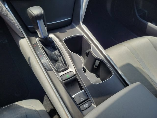 Used 2020 Honda Accord EX image 22