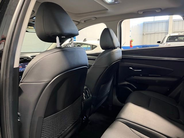 Used 2022 Hyundai Tucson SEL w/ Convenience + Premium Package AWD/4WD image 17
