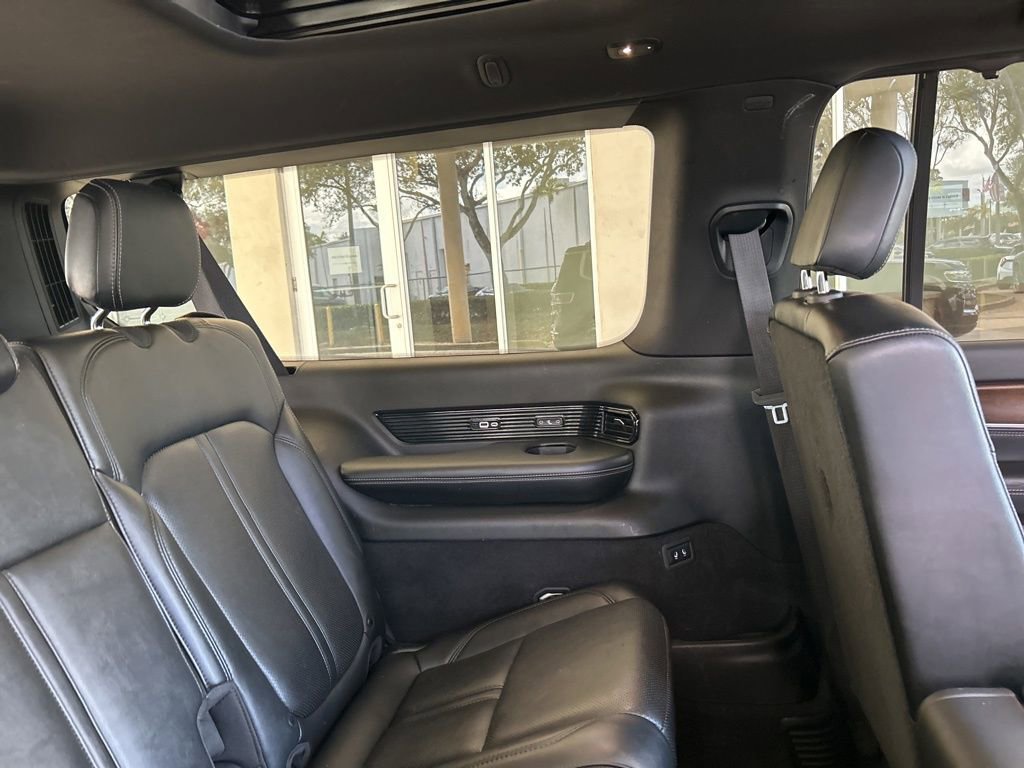 Used 2024 Jeep Grand Wagoneer L 4WD image 37