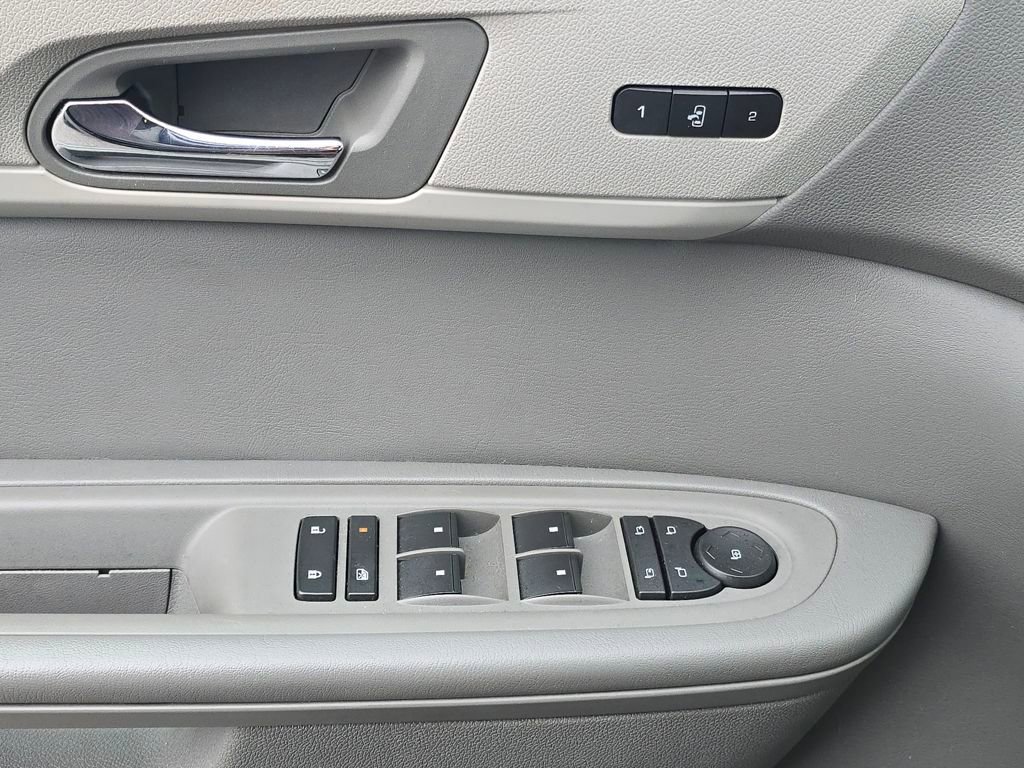 Used 2017 Chevrolet Traverse LT image 27