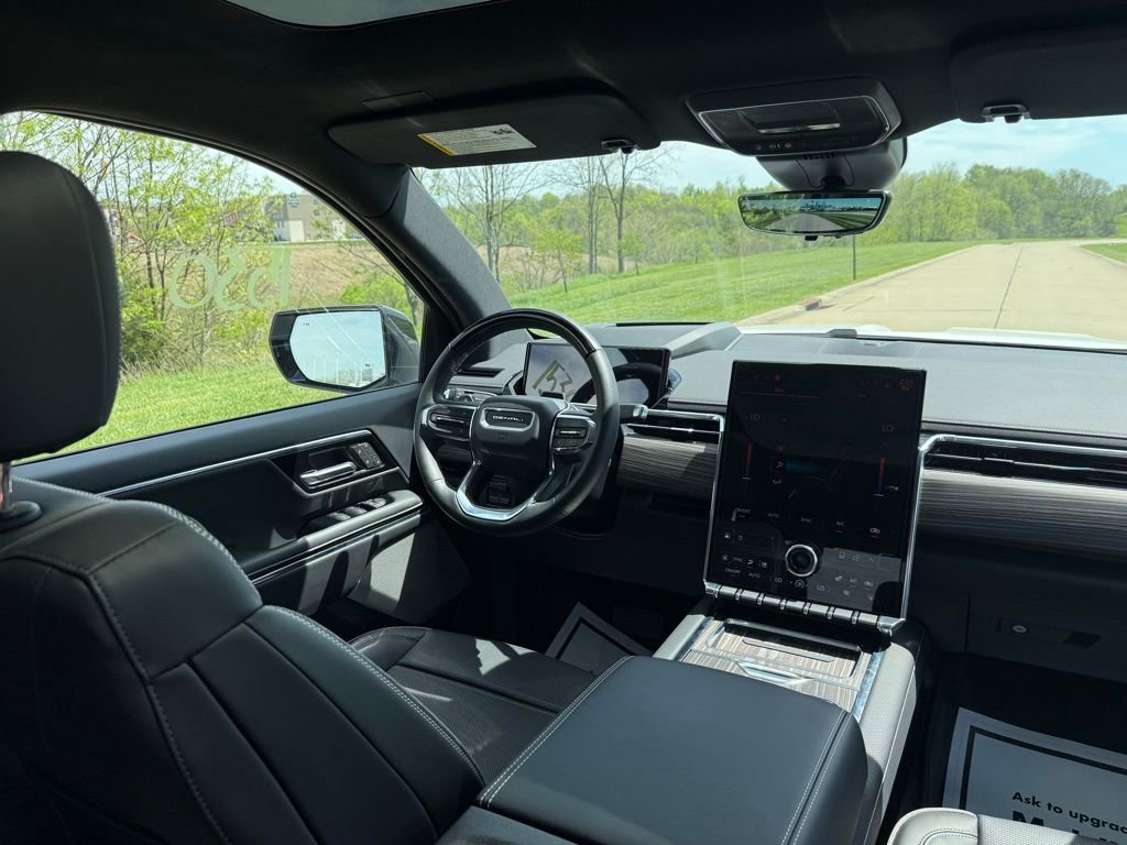 Used 2025 GMC Sierra EV Denali image 25