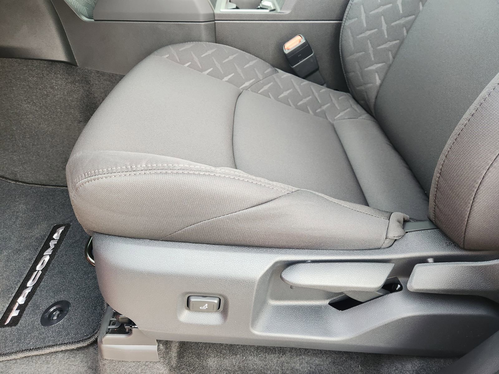 New 2026 Toyota Tacoma SR5 image 23