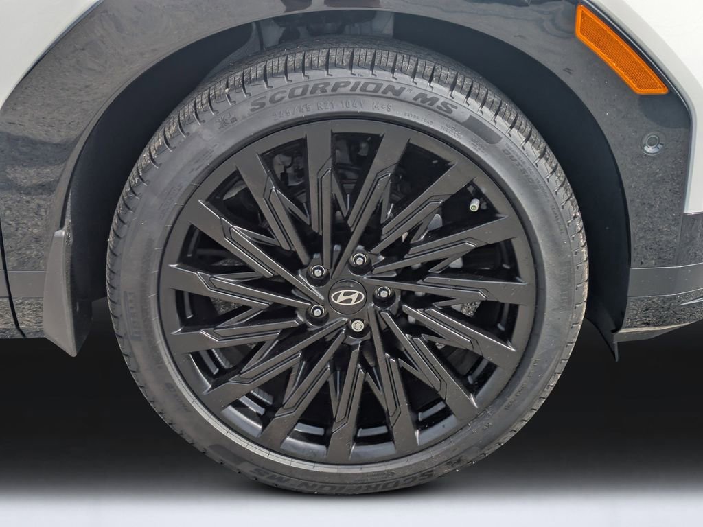Used 2024 Hyundai Santa Fe Calligraphy image 11