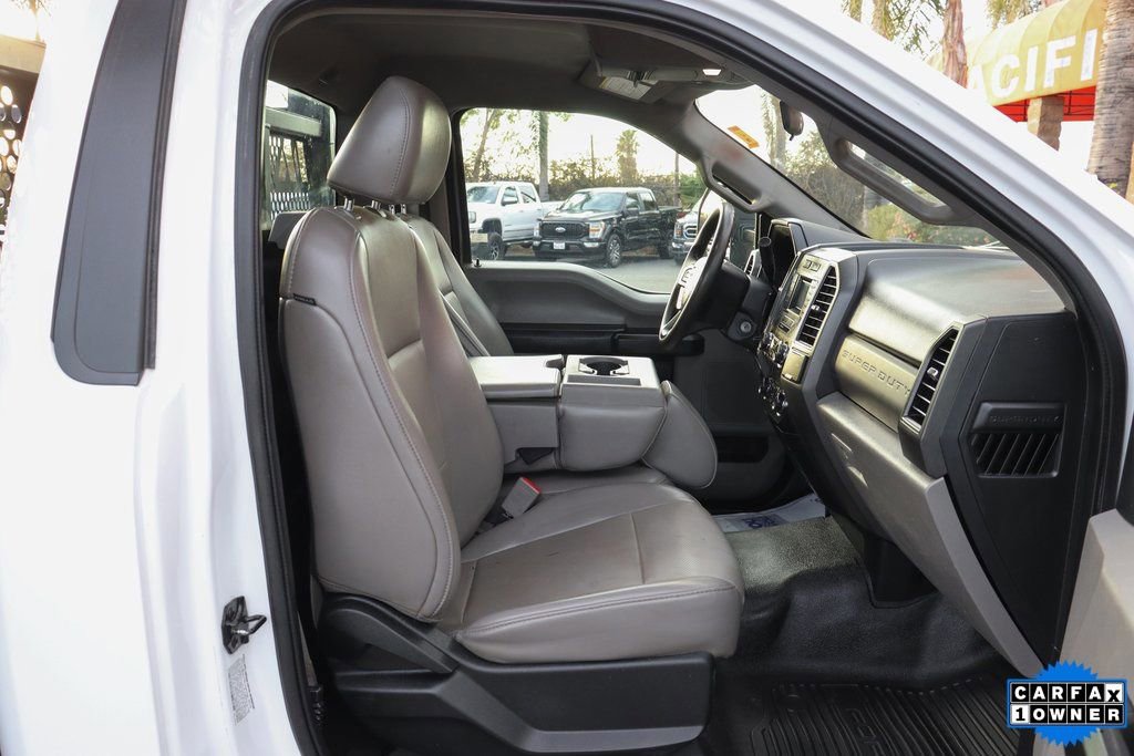 Used 2019 Ford F550 2WD Regular Cab Super Duty image 26