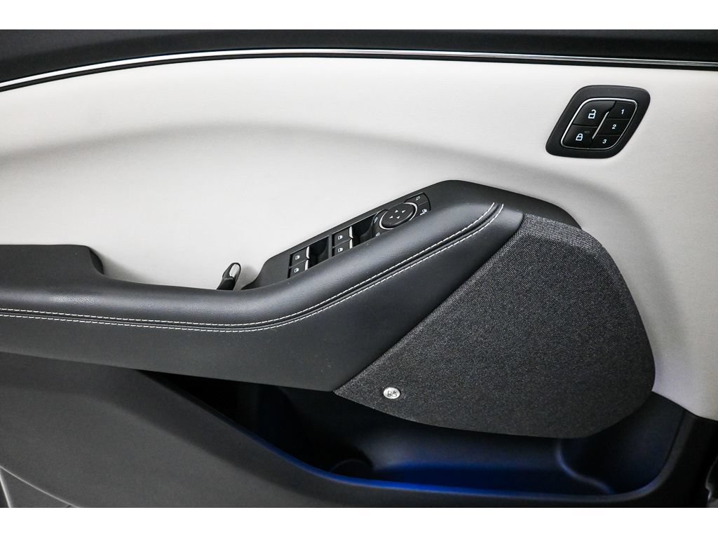 Used 2022 Ford Mustang Mach-E Premium AWD/4WD image 10